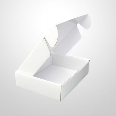 購入 明白で白い郵便利用者は靴のギフトのスカーフのための包装箱の折りたたみ速い発送を波形を付けた online manufacture